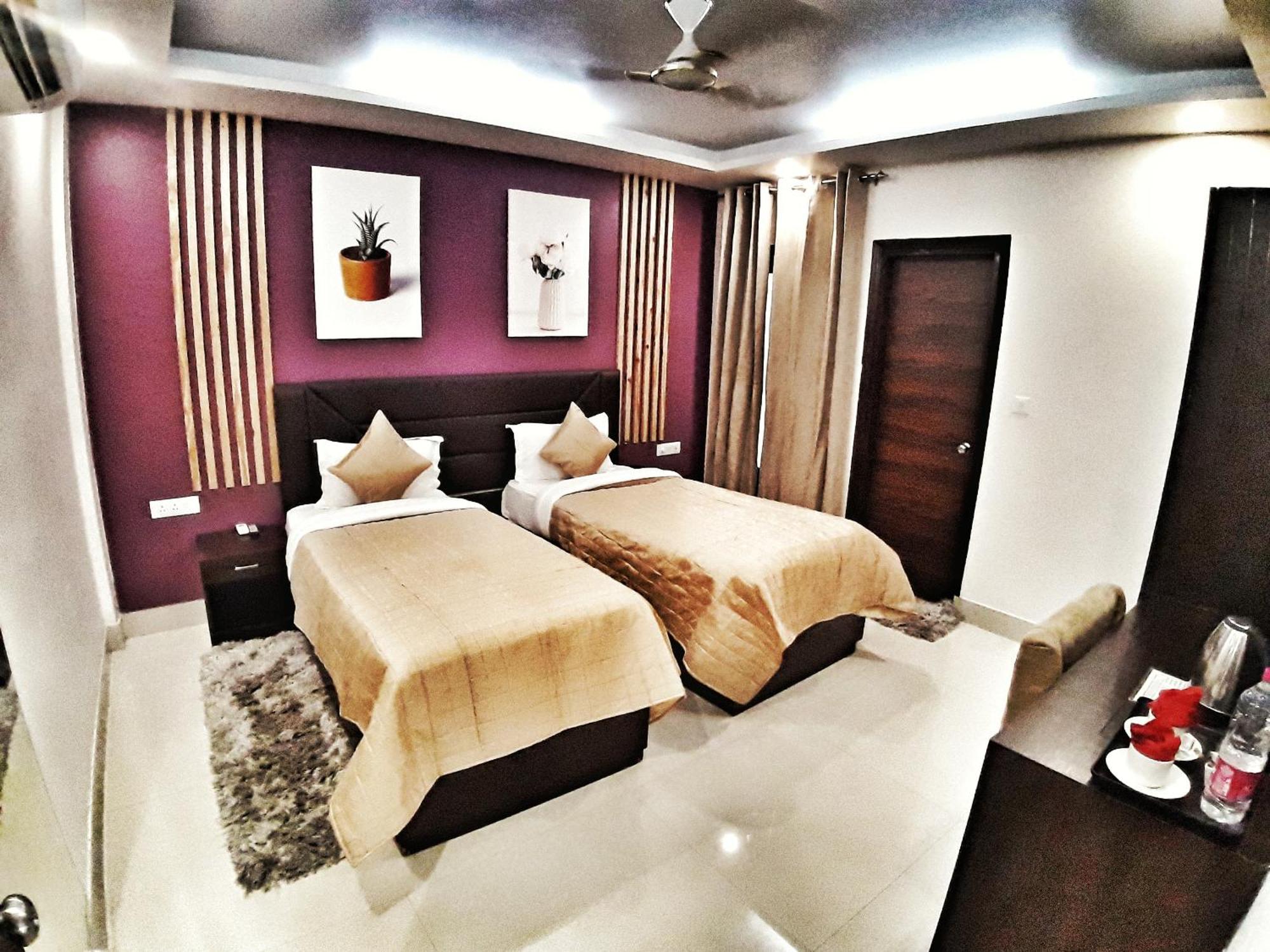 Airport Hotel Delhi Aerocity, 15 Mins Yashobhoomi New Delhi Exterior photo
