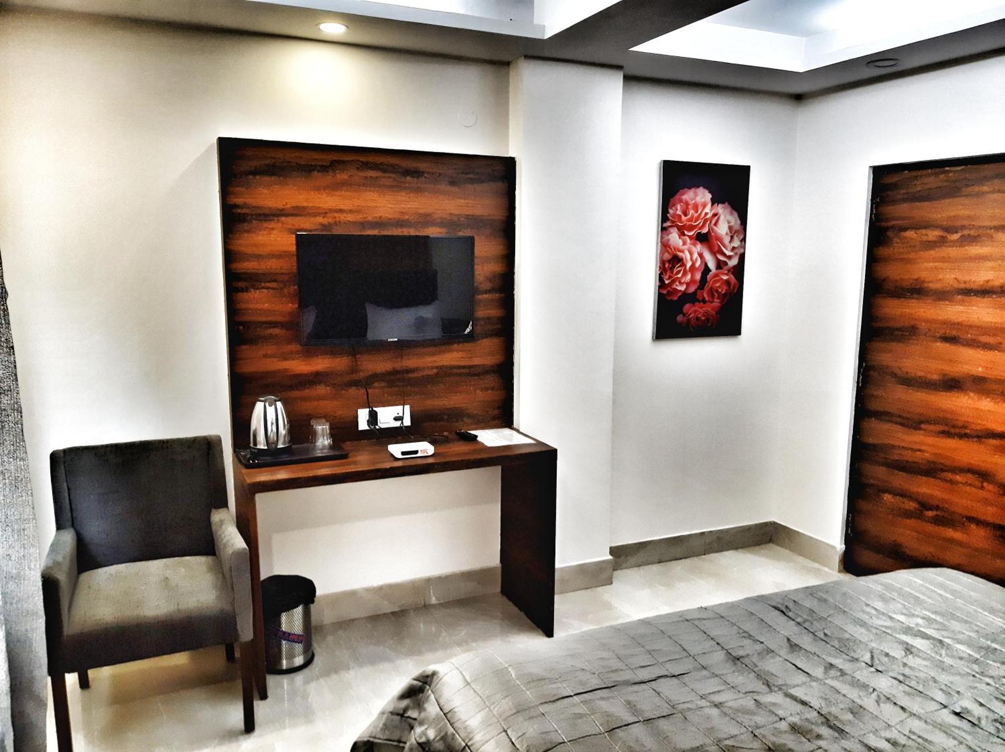 Airport Hotel Delhi Aerocity, 15 Mins Yashobhoomi New Delhi Exterior photo