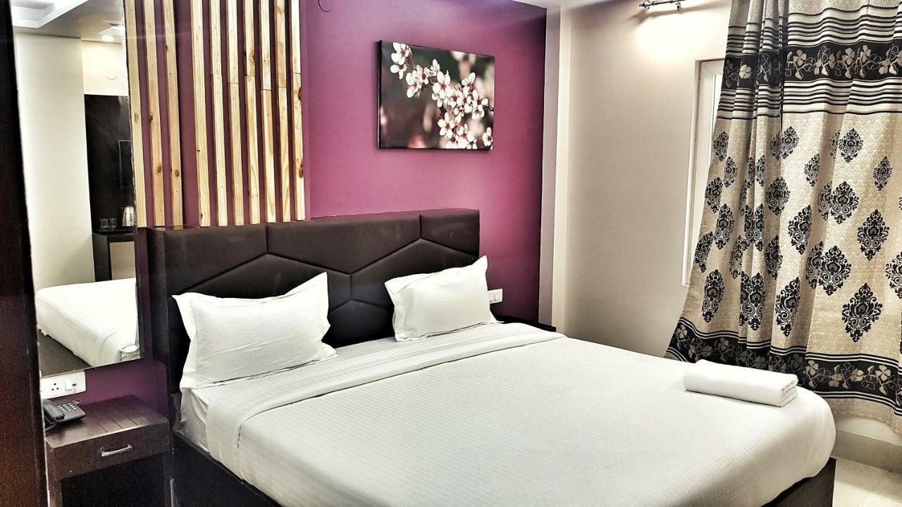 Airport Hotel Delhi Aerocity, 15 Mins Yashobhoomi New Delhi Exterior photo